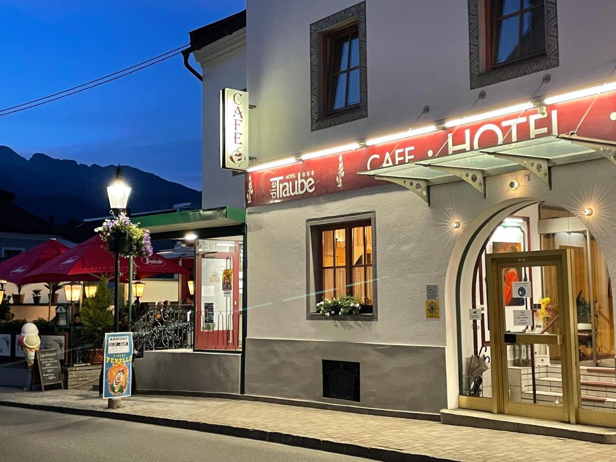 Hotel Die Traube أدمونت المظهر الخارجي الصورة