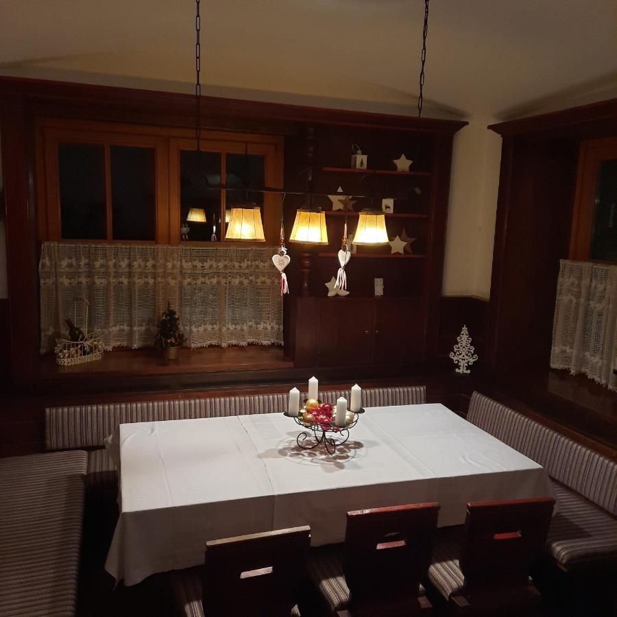 Hotel Die Traube أدمونت المظهر الخارجي الصورة