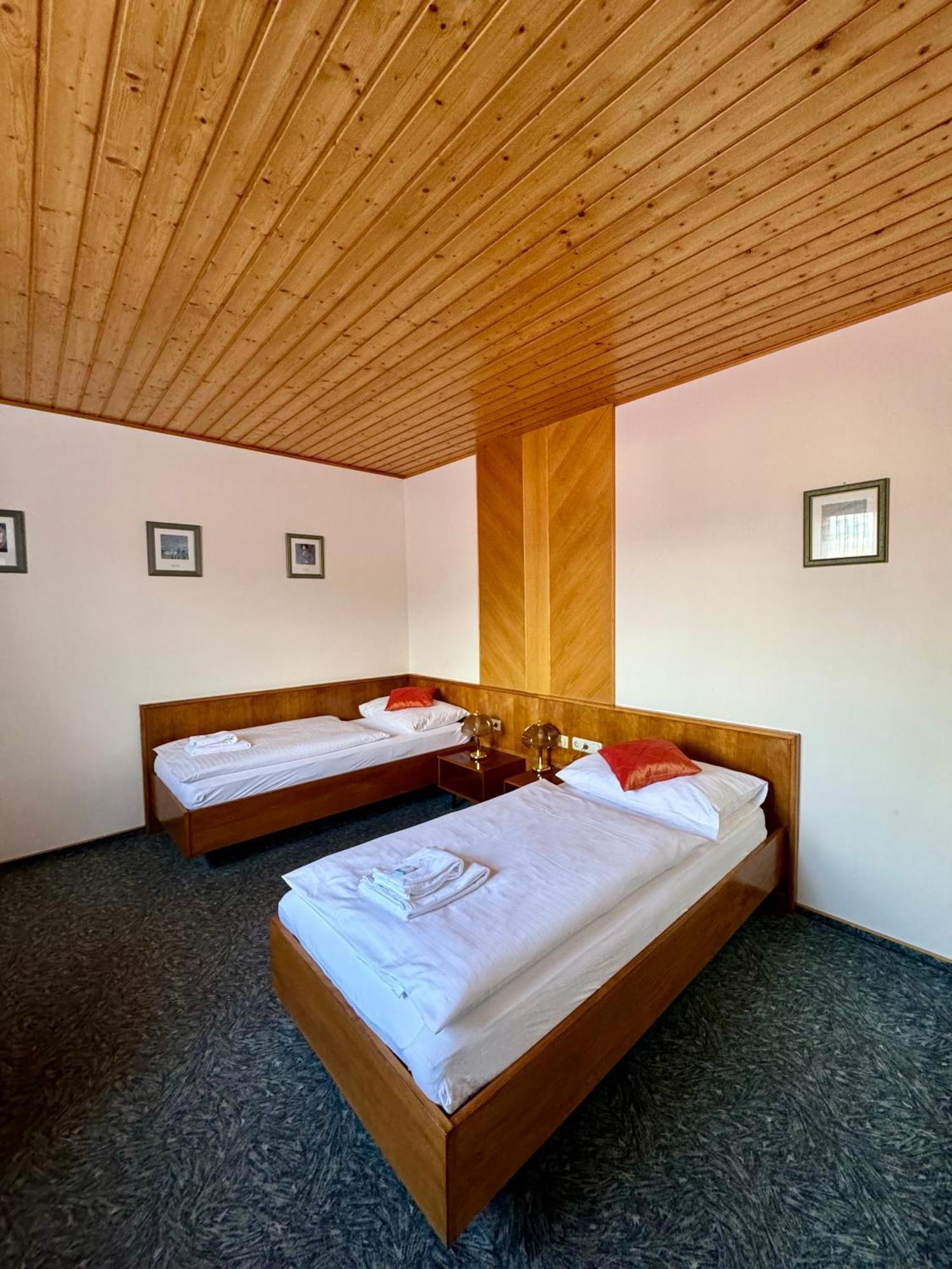 Hotel Die Traube أدمونت المظهر الخارجي الصورة